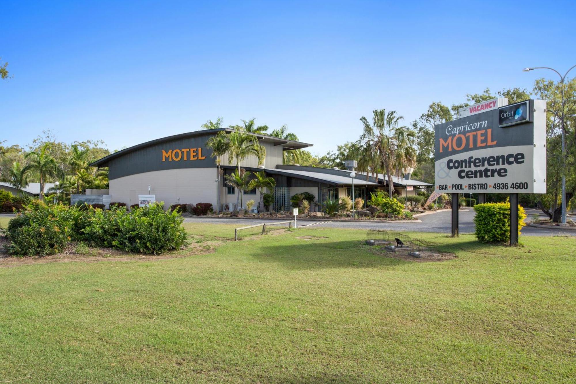 רוקהמפטון Capricorn Motel & Conference Centre מראה חיצוני תמונה